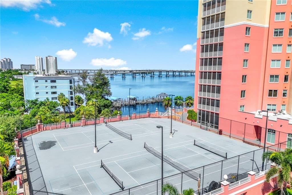 2743 1st St 2303, Fort Myers, FL 33916-43
