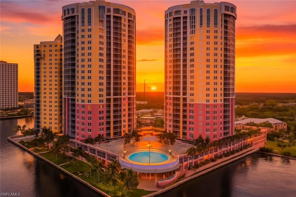 2743 1st St 2303, Fort Myers, FL 33916-7