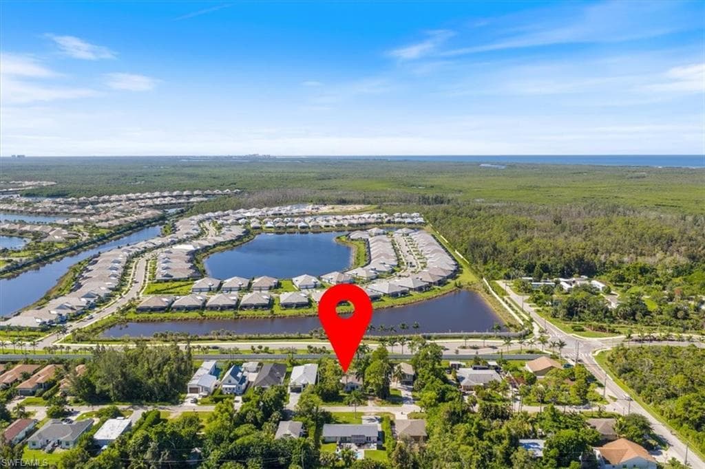 3024 Woodside Ave, Naples, FL 34112-36