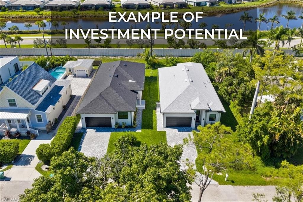 3024 Woodside Ave, Naples, FL 34112-3