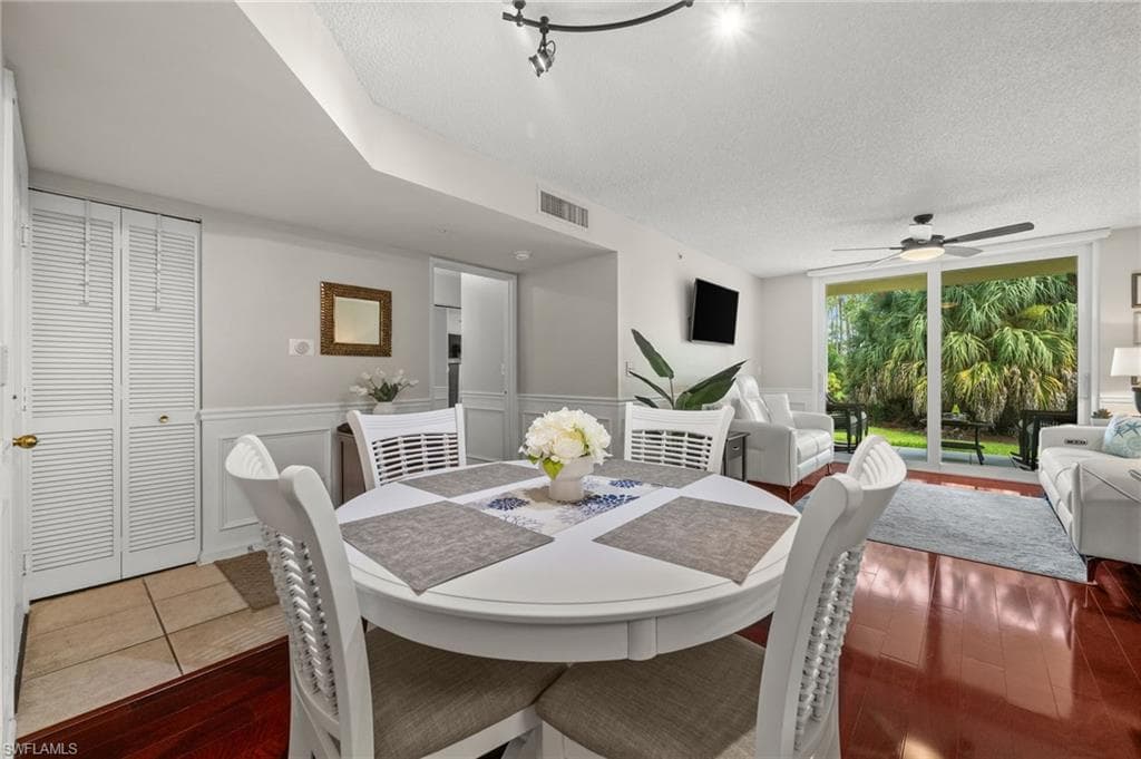 1230 Wildwood Lakes Blvd 102, Naples, FL 34104-10