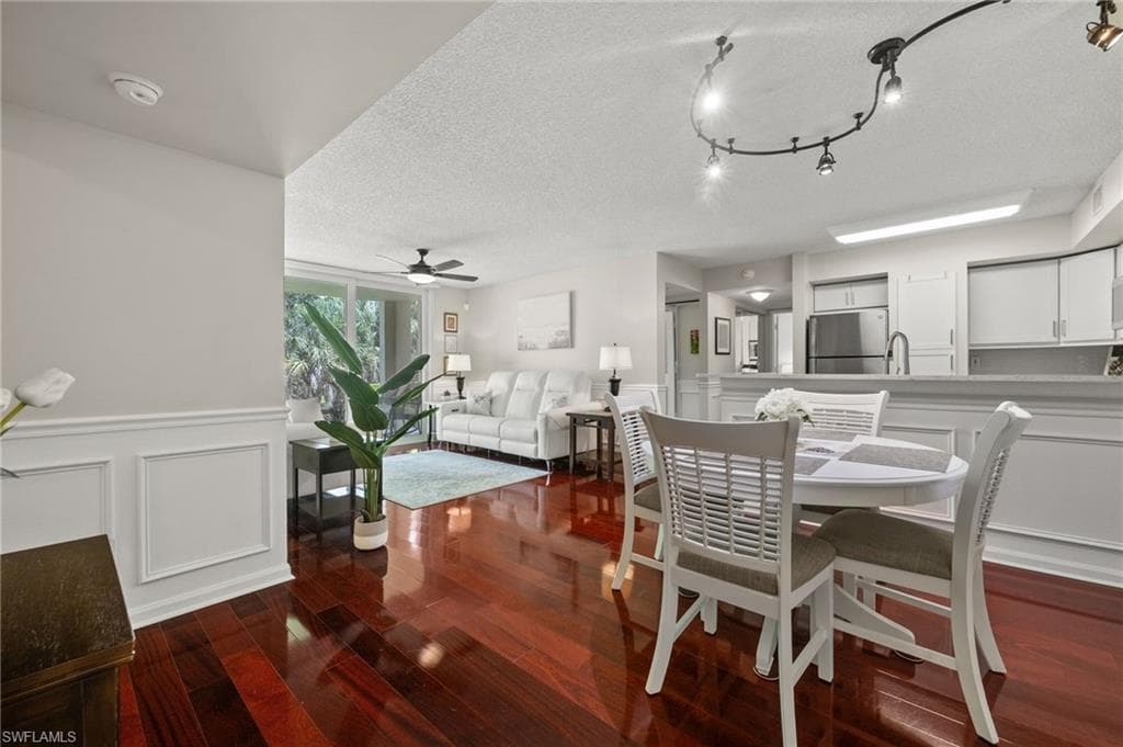 1230 Wildwood Lakes Blvd 102, Naples, FL 34104-13