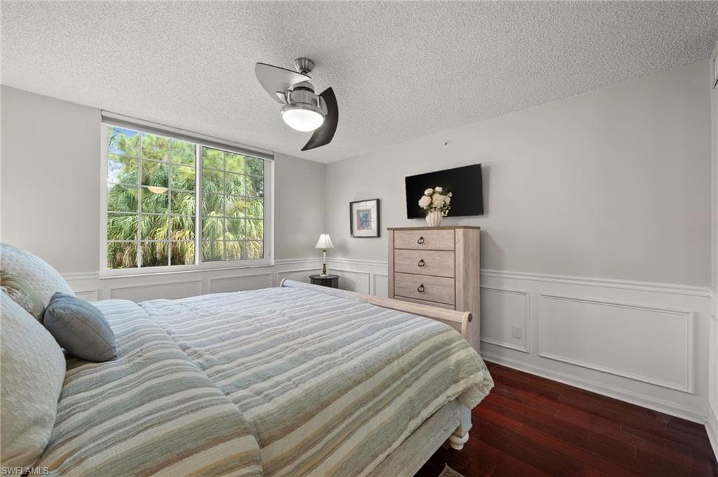1230 Wildwood Lakes Blvd 102, Naples, FL 34104-14