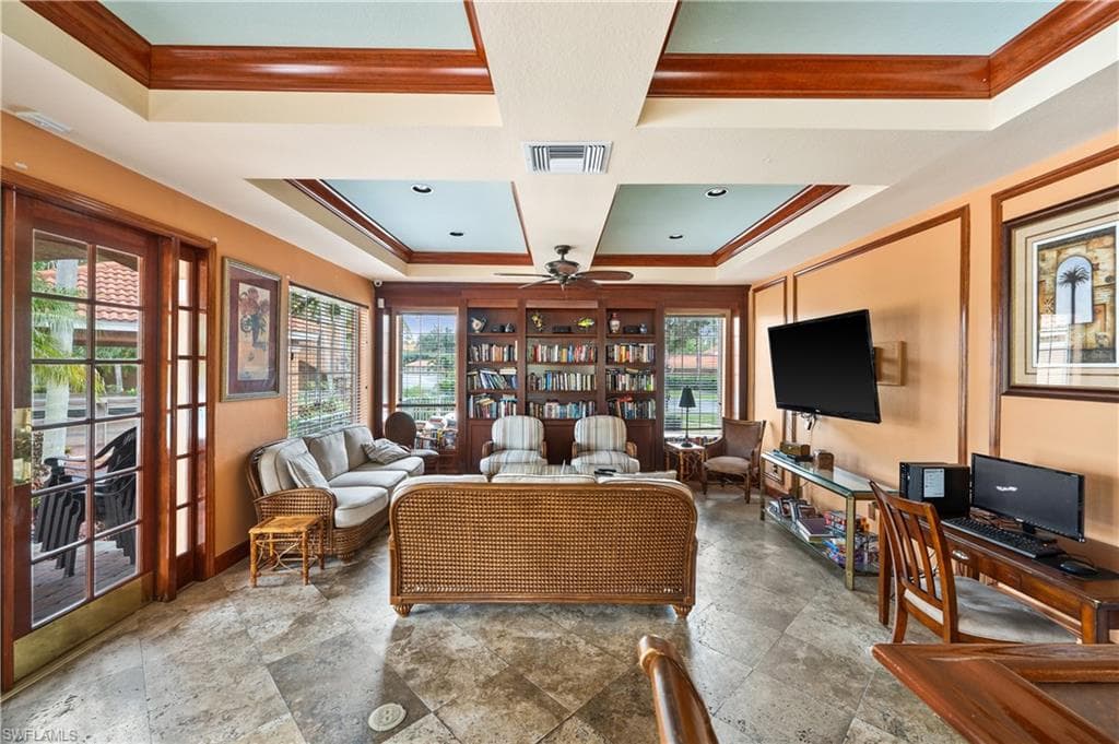 1230 Wildwood Lakes Blvd 102, Naples, FL 34104-32