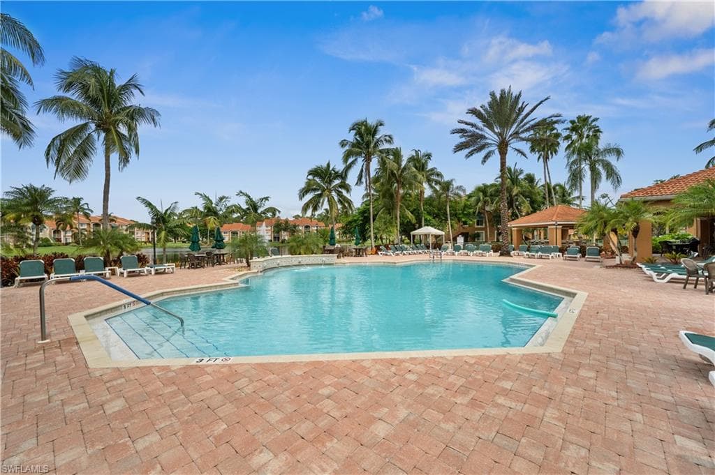 1230 Wildwood Lakes Blvd 102, Naples, FL 34104-34