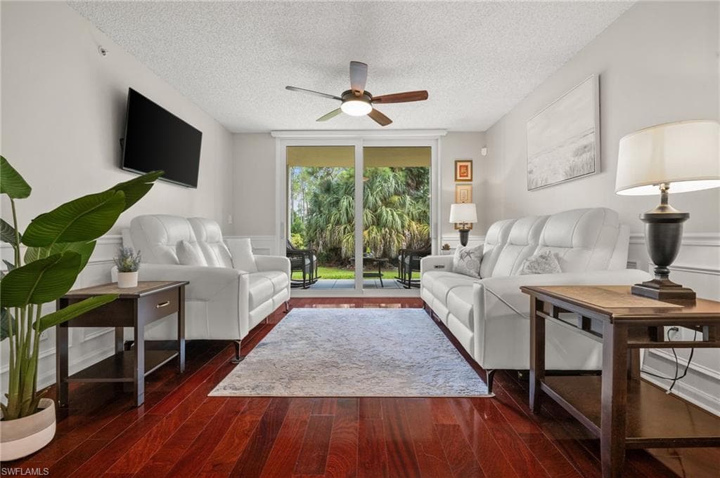 1230 Wildwood Lakes Blvd 102, Naples, FL 34104-3