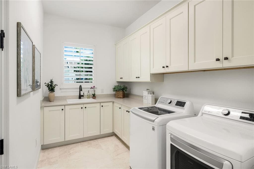 3233 Tavolara Ln, Naples, FL 34114-34