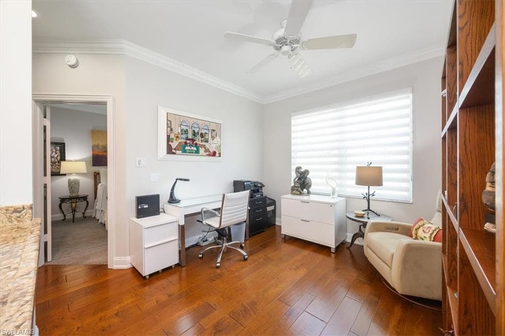 5963 Sand Wedge Ln 201, Naples, FL 34110-21