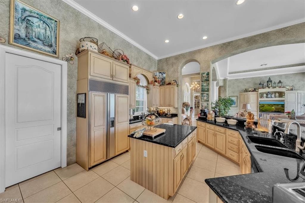 2339 Alexander Palm Dr, Naples, FL 34105-15