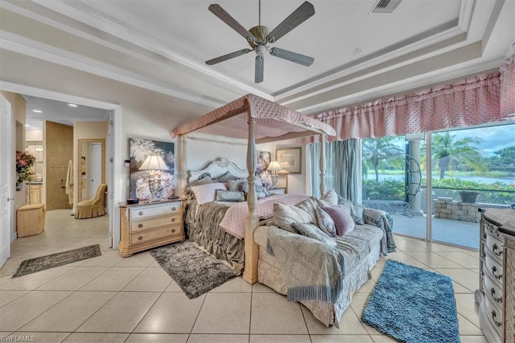 2339 Alexander Palm Dr, Naples, FL 34105-29