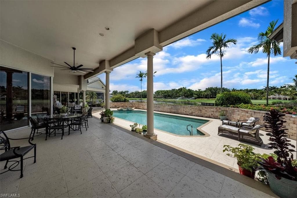 2339 Alexander Palm Dr, Naples, FL 34105-32