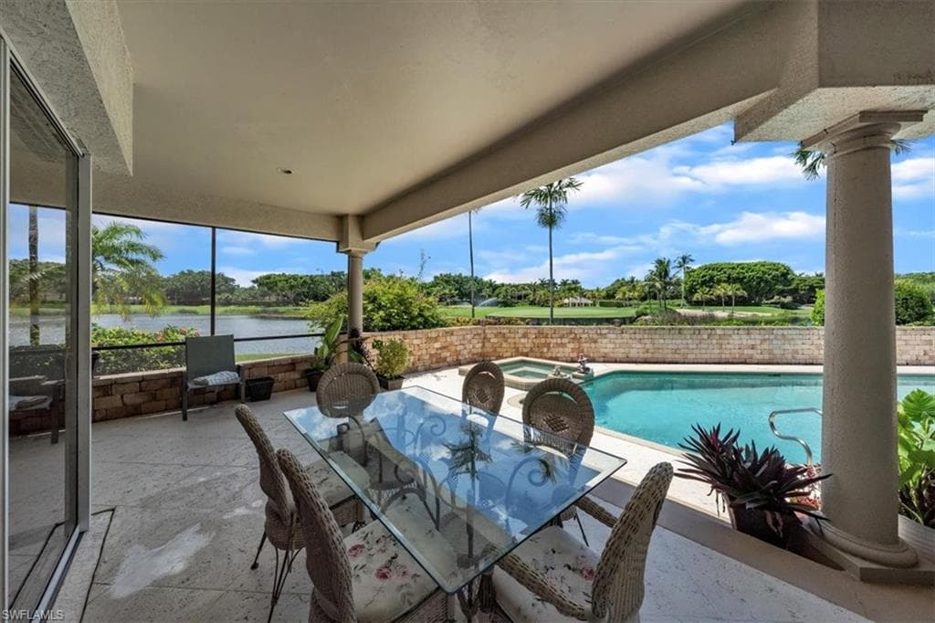 2339 Alexander Palm Dr, Naples, FL 34105-34