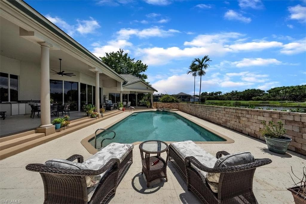 2339 Alexander Palm Dr, Naples, FL 34105-38