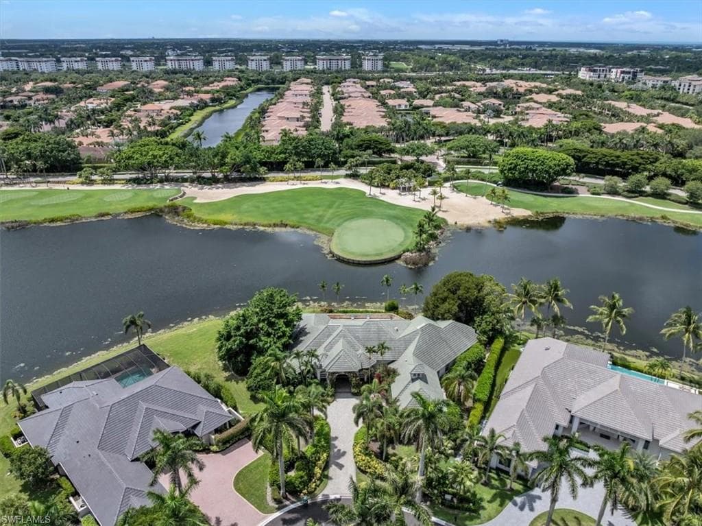 2339 Alexander Palm Dr, Naples, FL 34105-4