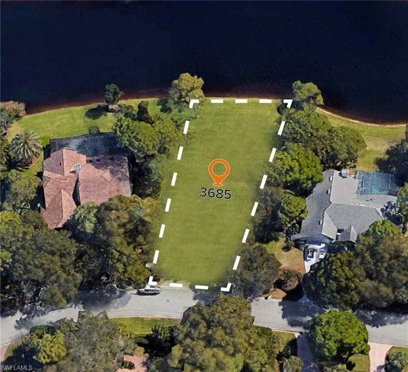 3685 Woodlake Dr, Bonita Springs, FL 34134-2