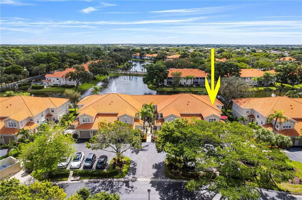 7552 Oleander Gate Dr C104, Naples, FL 34109-36