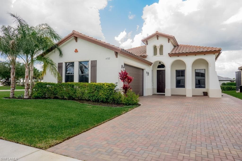 4722 Corrado Ave, Ave Maria, FL 34142-2