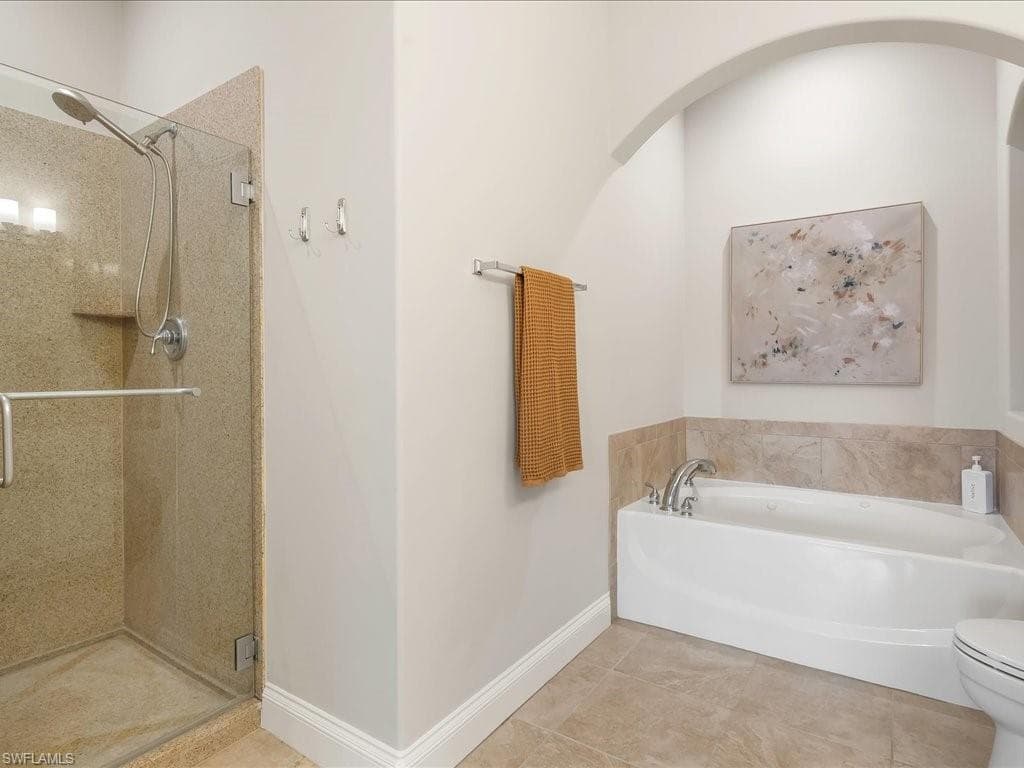 1276 Strada Milan Ln 4004, Naples, FL 34105-19