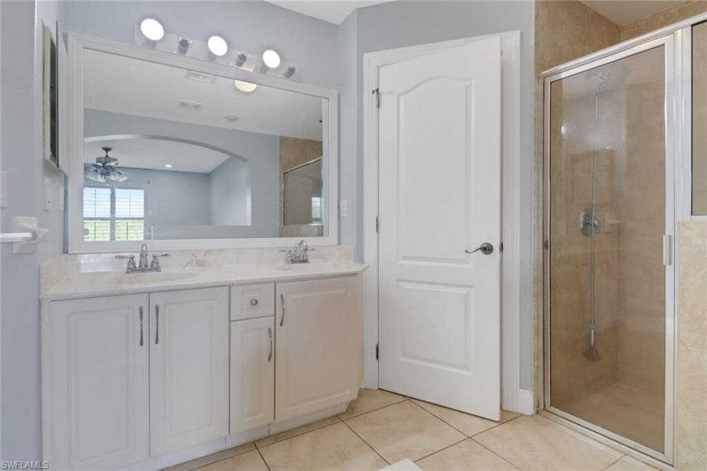 4125 20th Ave NE, Naples, FL 34120-18