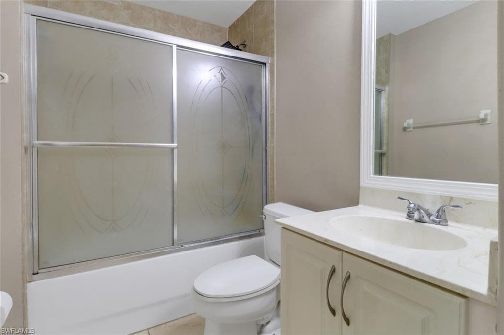 4125 20th Ave NE, Naples, FL 34120-21