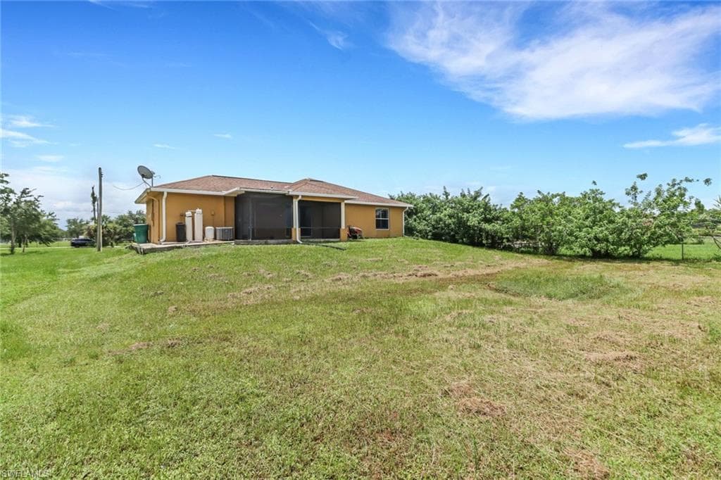 4125 20th Ave NE, Naples, FL 34120-27