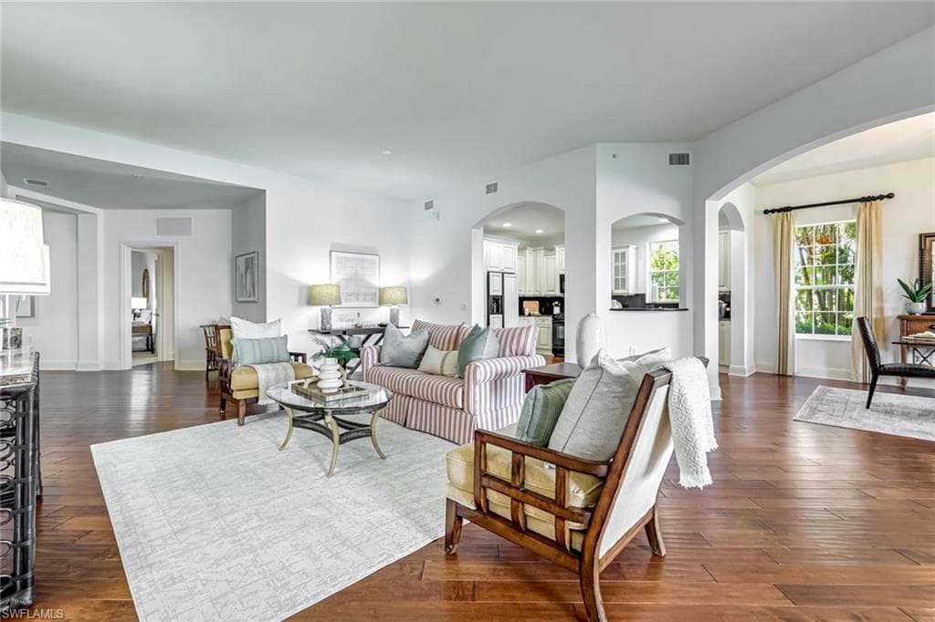 3164 Serena Ln 101, Naples, FL 34114-10