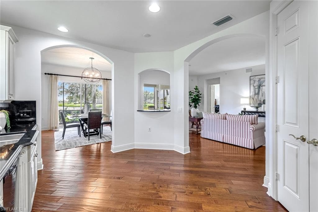 3164 Serena Ln 101, Naples, FL 34114-15