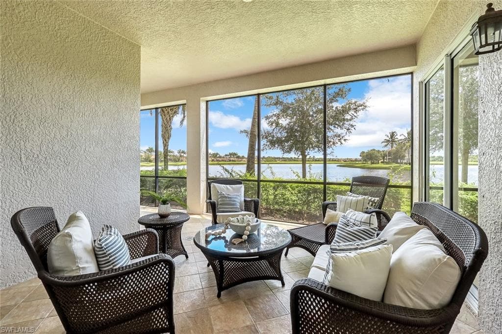 3164 Serena Ln 101, Naples, FL 34114-21