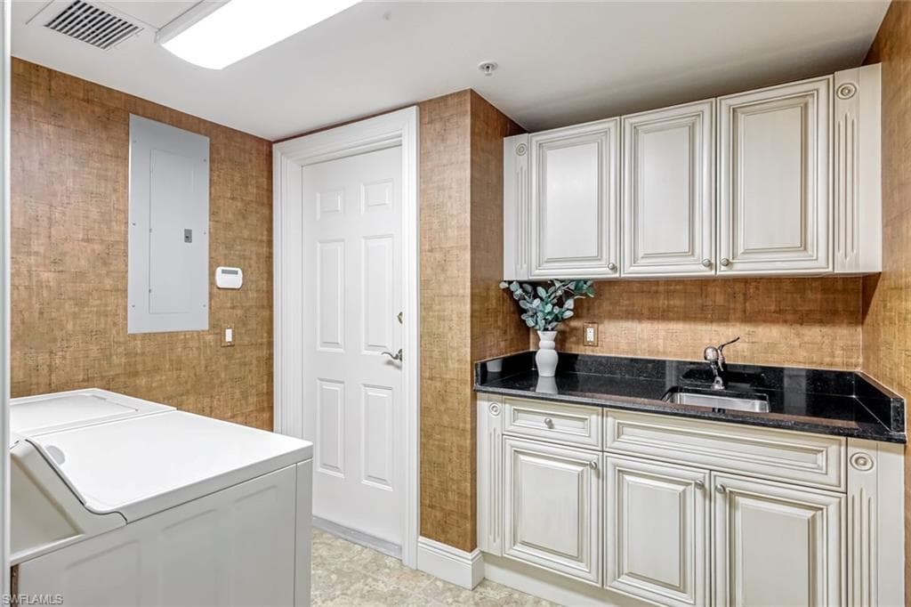 3164 Serena Ln 101, Naples, FL 34114-30