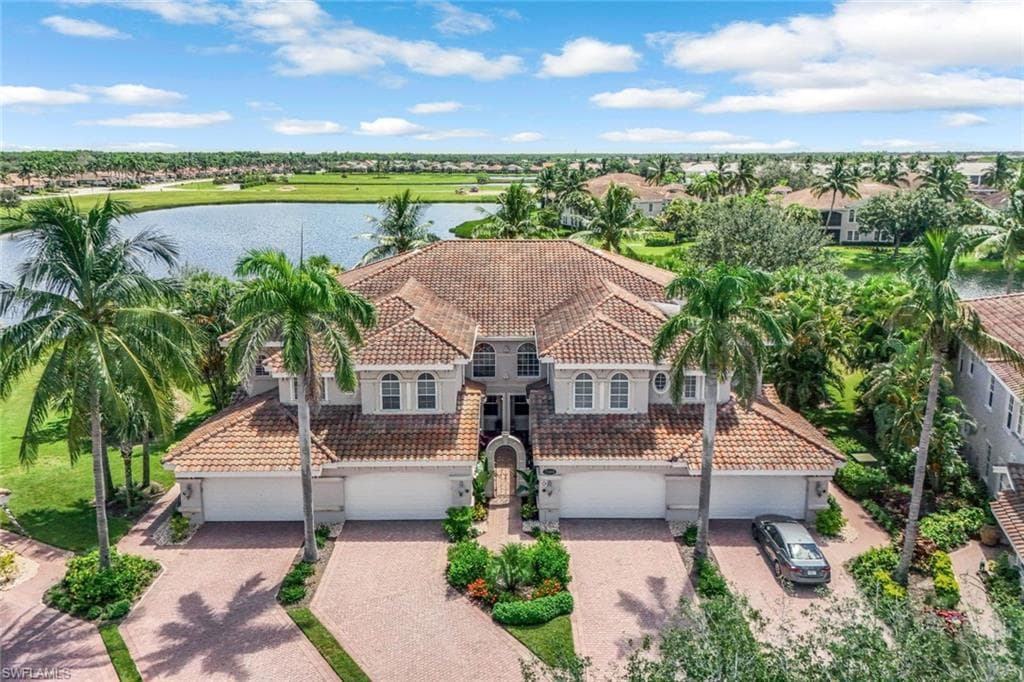 3164 Serena Ln 101, Naples, FL 34114-38