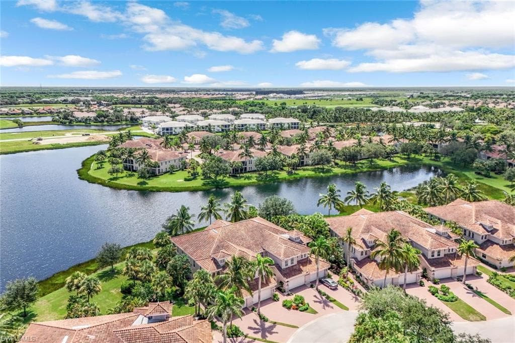 3164 Serena Ln 101, Naples, FL 34114-39