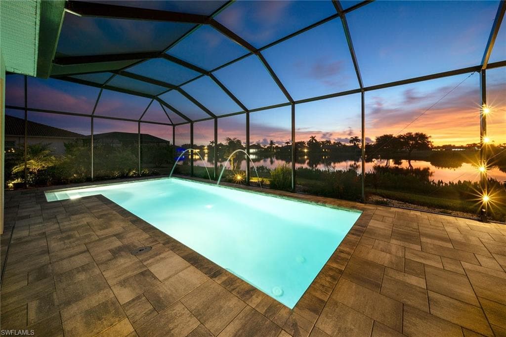18652 Royal Hammock Blvd, Naples, FL 34114-34