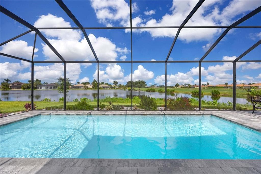 18652 Royal Hammock Blvd, Naples, FL 34114-36