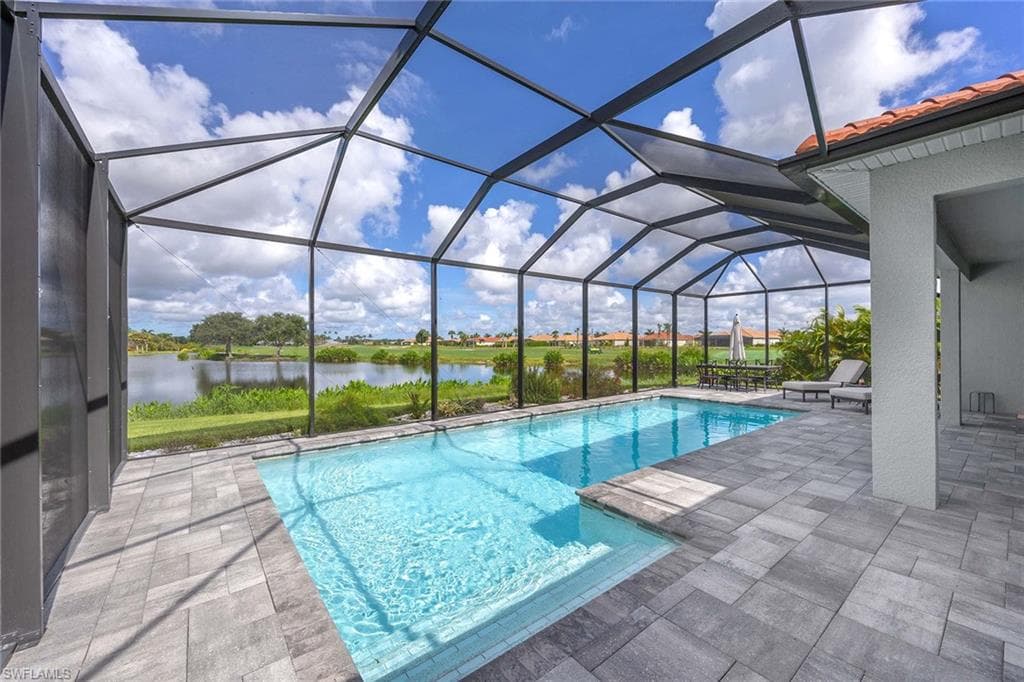 18652 Royal Hammock Blvd, Naples, FL 34114-37