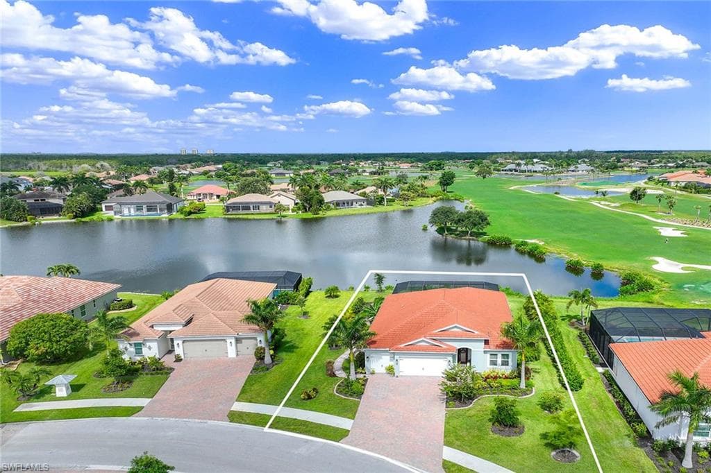 18652 Royal Hammock Blvd, Naples, FL 34114-3