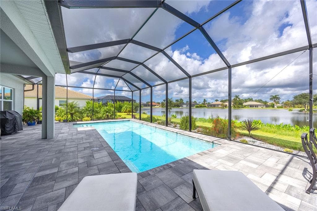 18652 Royal Hammock Blvd, Naples, FL 34114-39