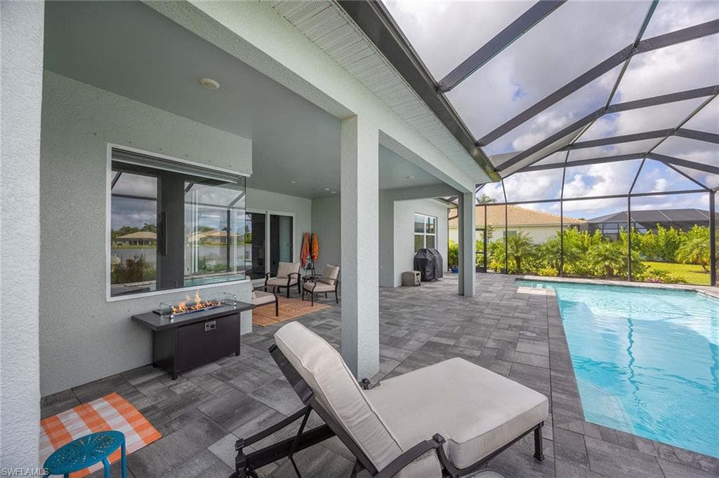 18652 Royal Hammock Blvd, Naples, FL 34114-40