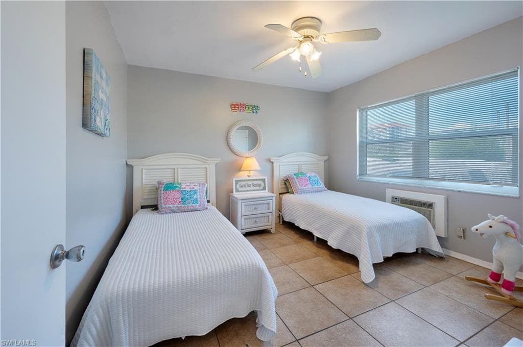 235 Seaview Ct E5, Marco Island, FL 34145-11
