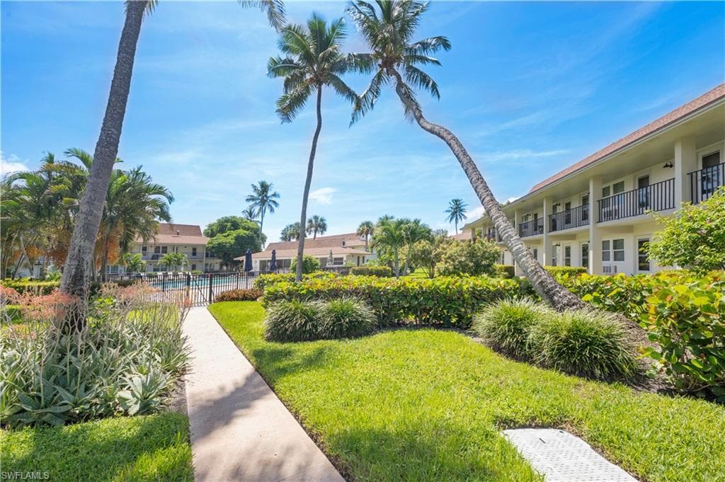 235 Seaview Ct E5, Marco Island, FL 34145-19