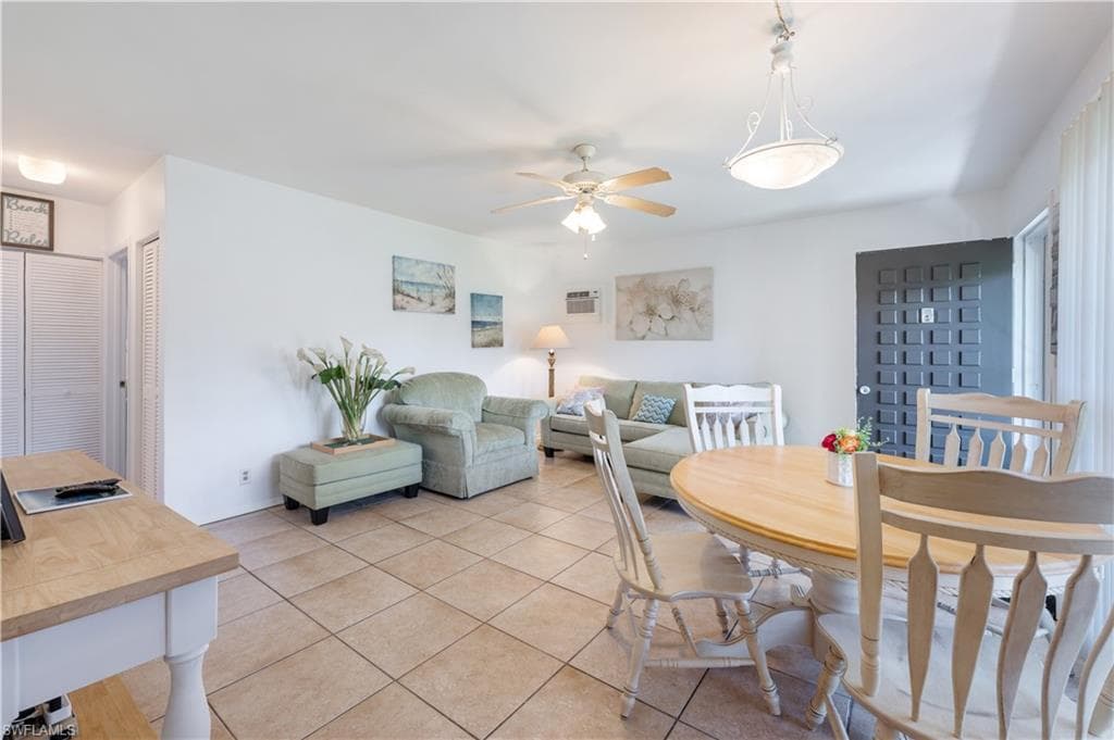 235 Seaview Ct E5, Marco Island, FL 34145-5