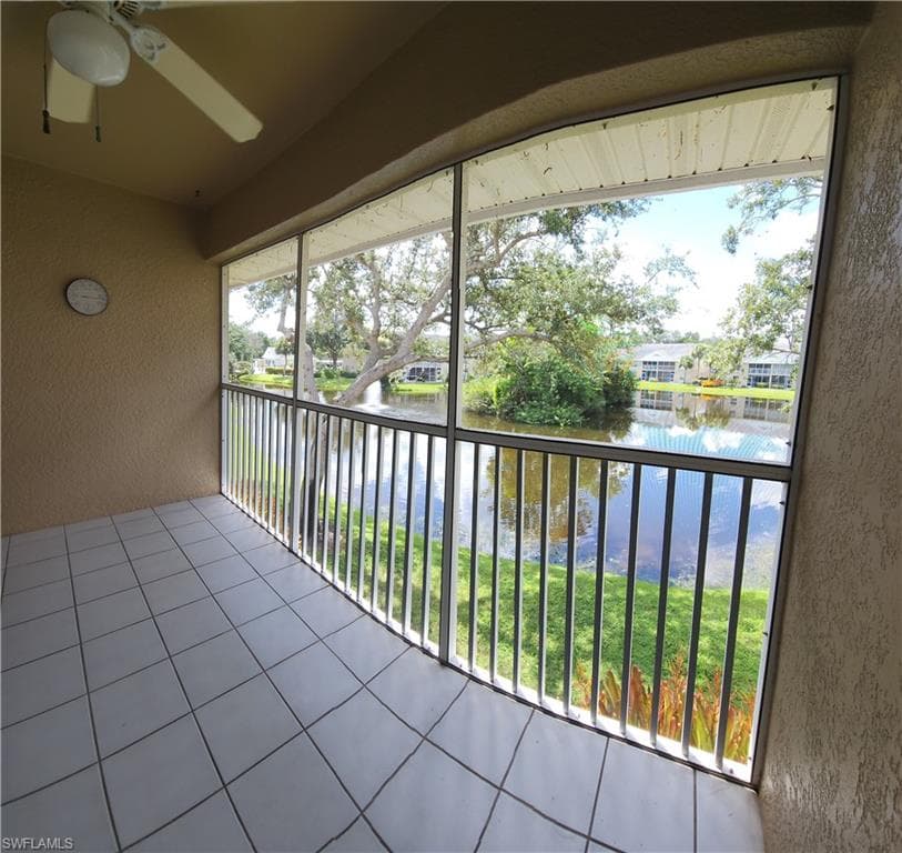 186 Pebble Shores Dr 203, Naples, FL 34110-24
