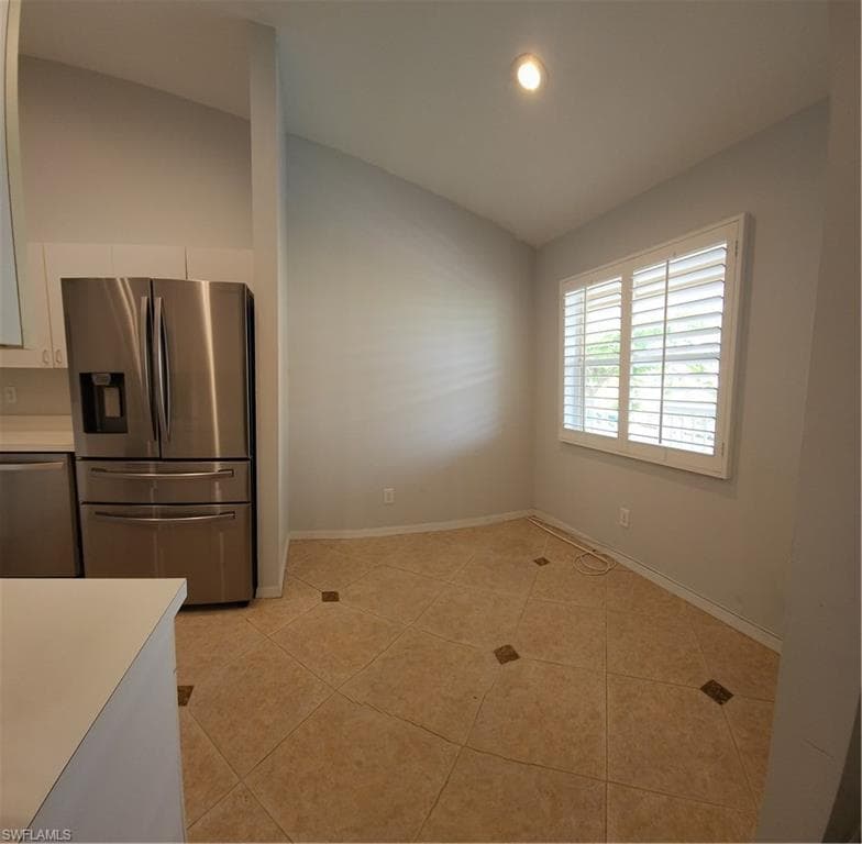 186 Pebble Shores Dr 203, Naples, FL 34110-25