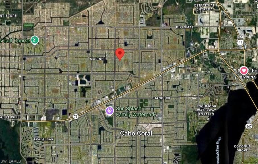 121 12th Ter, Cape Coral, FL 33909-5
