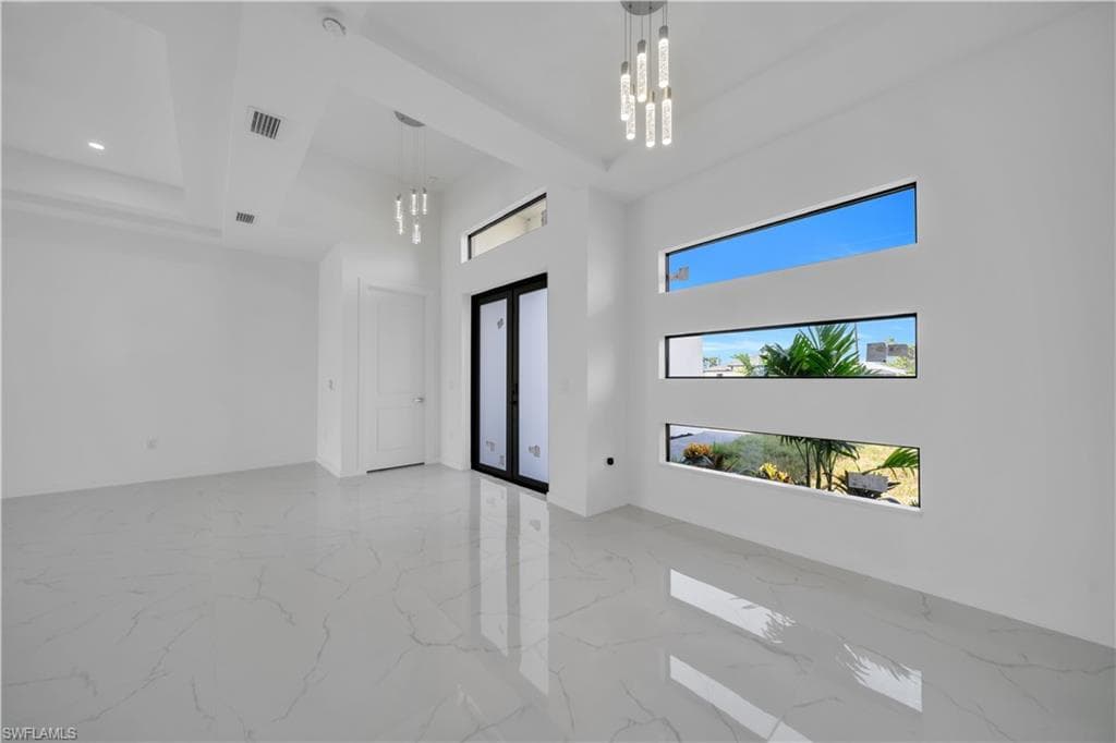 2318 30th Ter, Cape Coral, FL 33993-10