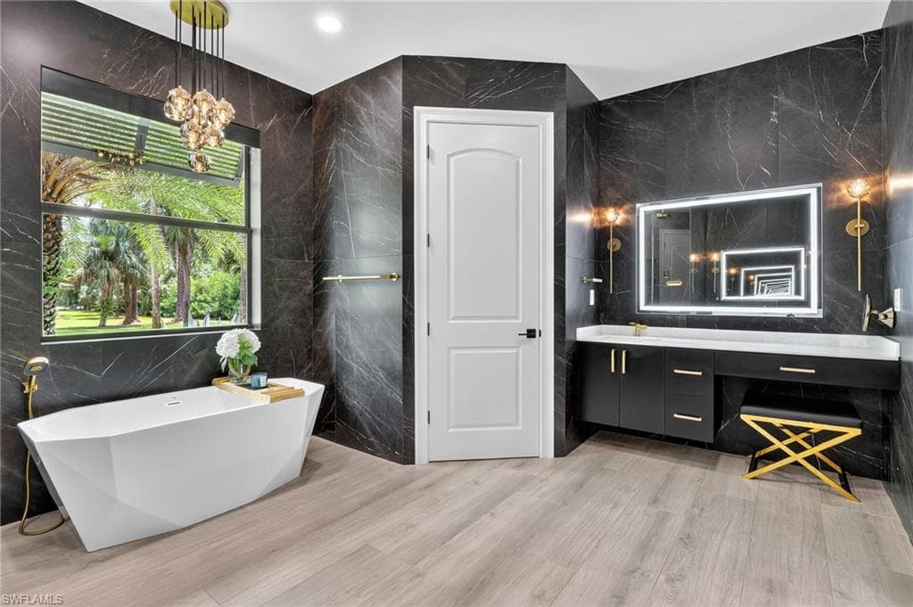 443 Weber Blvd S, Naples, FL 34117-22