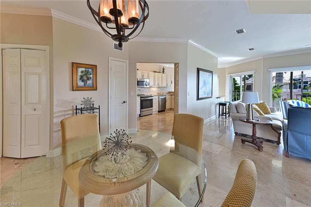 175 Barefoot Cir 29, Bonita Springs, FL 34134-15