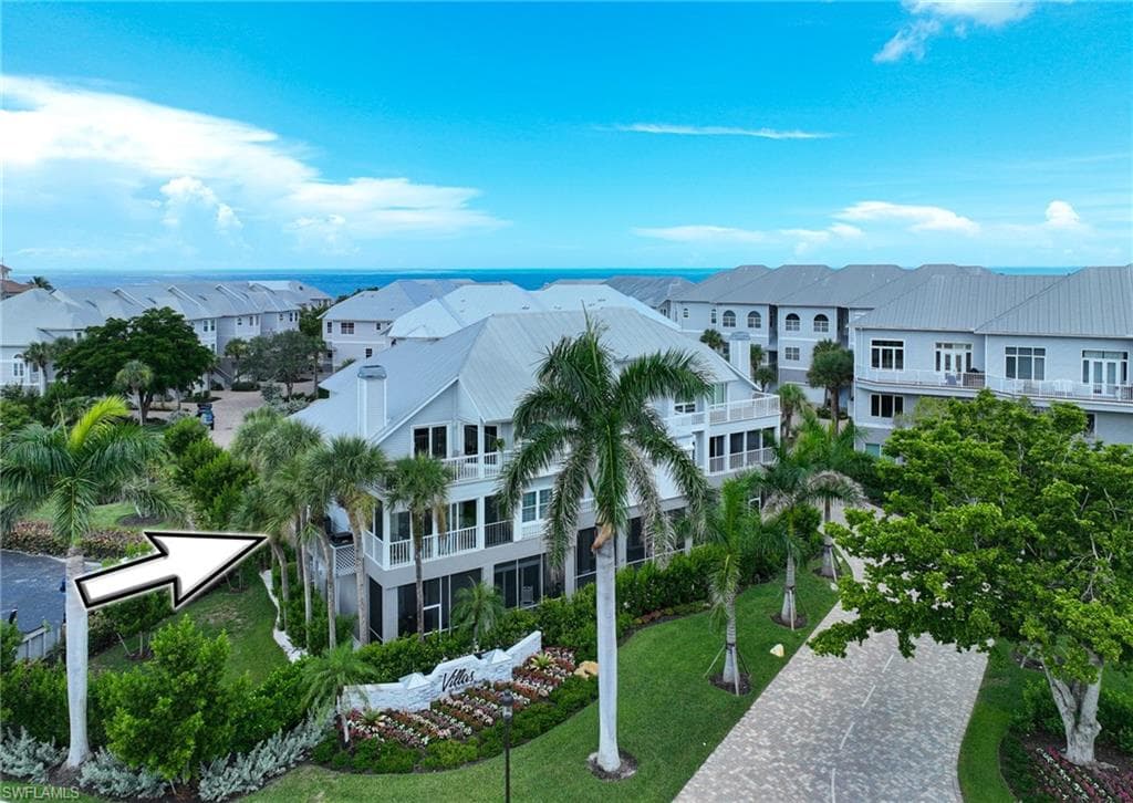 175 Barefoot Cir 29, Bonita Springs, FL 34134-2