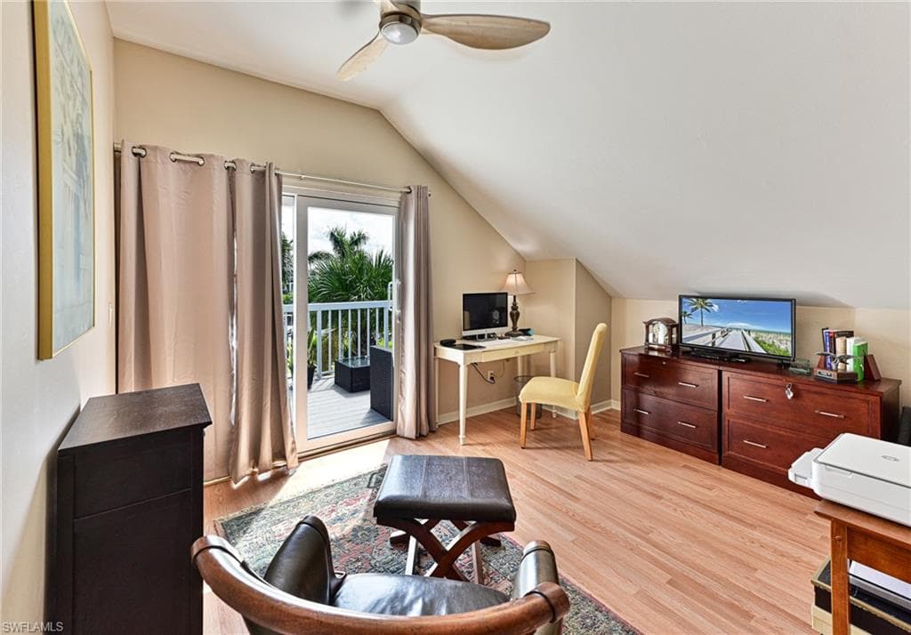 175 Barefoot Cir 29, Bonita Springs, FL 34134-30
