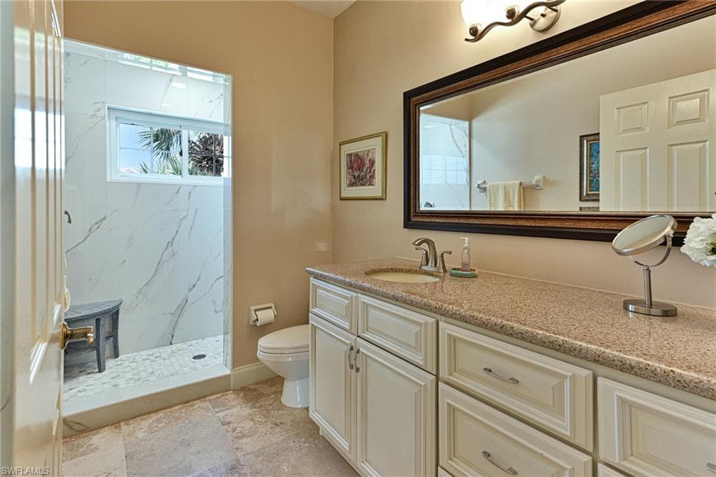 175 Barefoot Cir 29, Bonita Springs, FL 34134-31