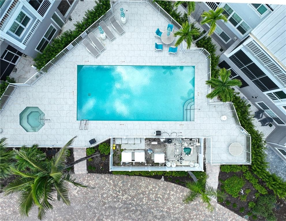 175 Barefoot Cir 29, Bonita Springs, FL 34134-38